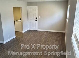 2929 E University St APT 12, Springfield, MO 65804
