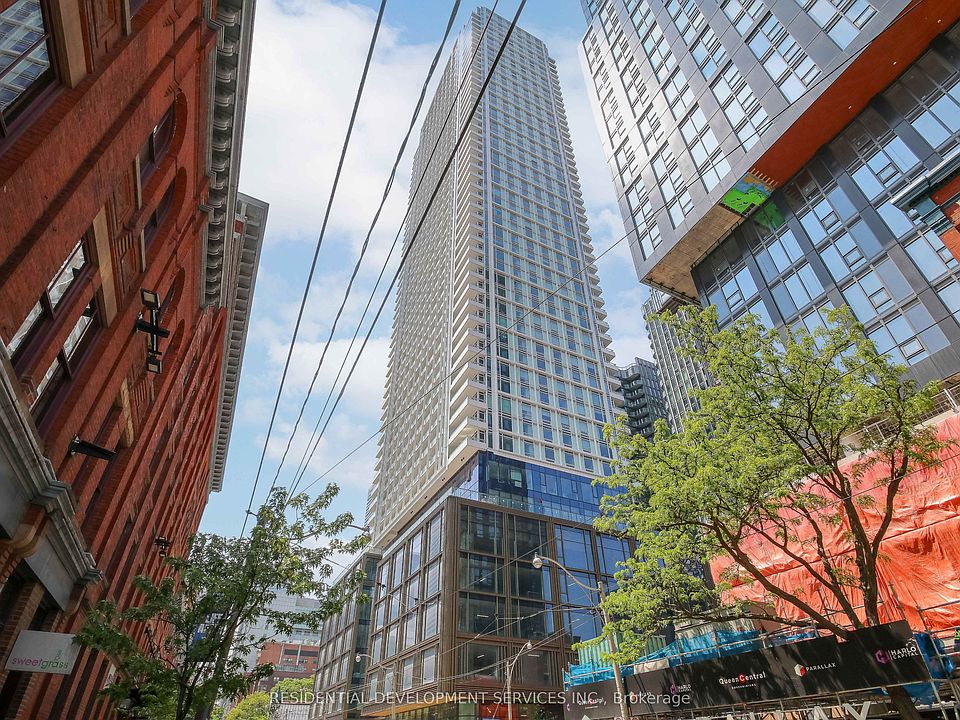 1st image of 88 Queen St E #815