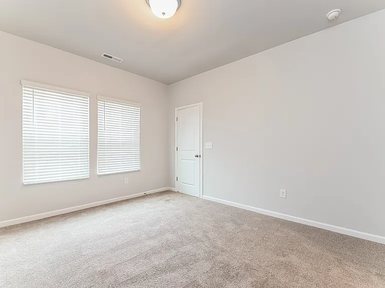 7280 Bellacroft Dr — Photo 14