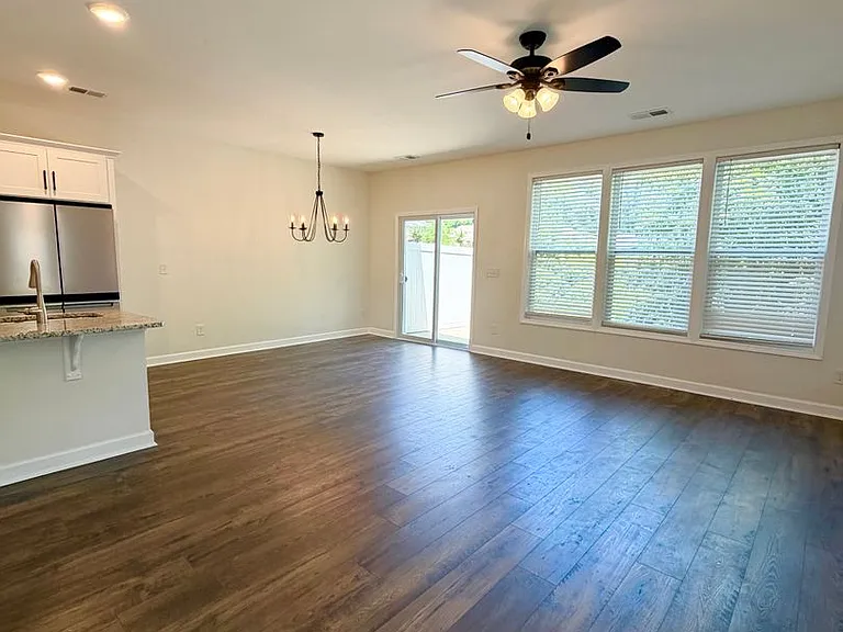 610 Santa Clara Dr — Photo 7