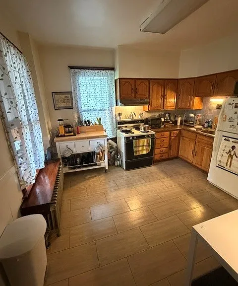 2448 W Gunnison St #1 — Photo 9