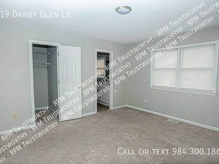519 Darby Glen Ln — Photo 9