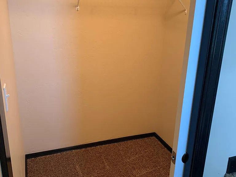 2310 W Jay St — Photo 17