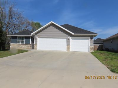 1286 S Whitaker Avenue, Republic, MO, 65738