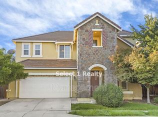2446 Mojave Dr, Brentwood, CA