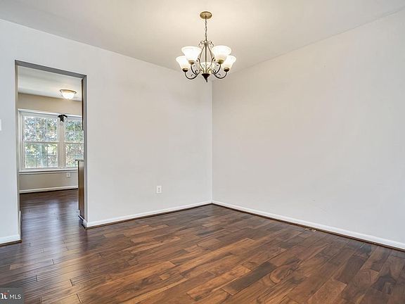 4th image of 2241 Aberdeen Dr #255-5