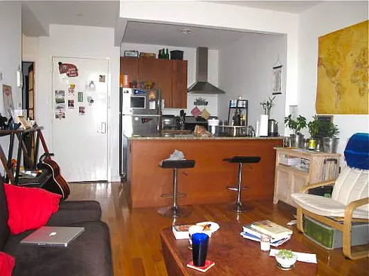 Rented by Dream Space Realty | media 9