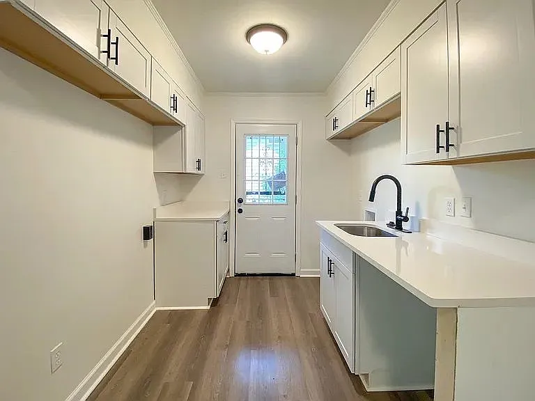 3115 Carnes Ave — Photo 7
