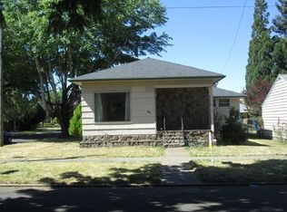 611 N 3rd St, Woodburn, OR 97071