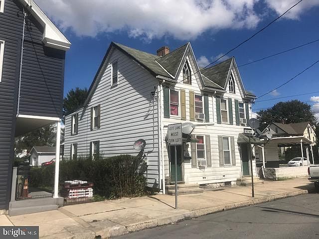 1st image of 165-167 E Garfield St
