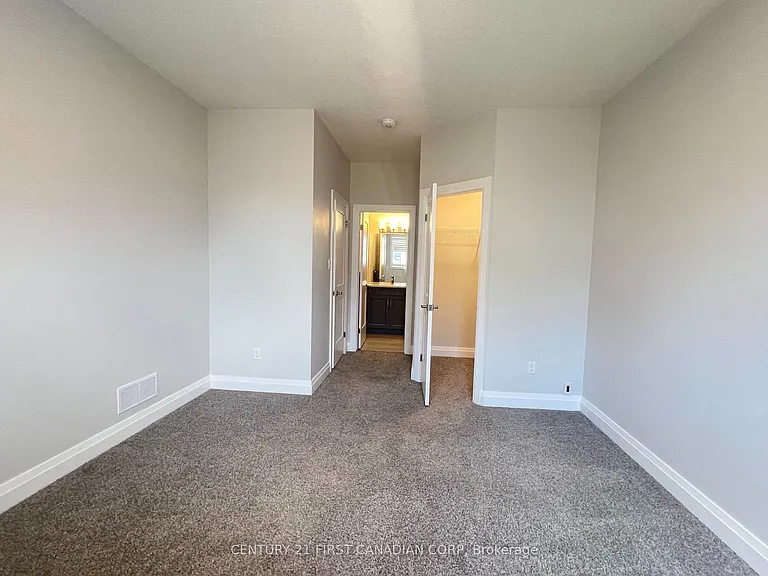 38 Compass Trl — Photo 8