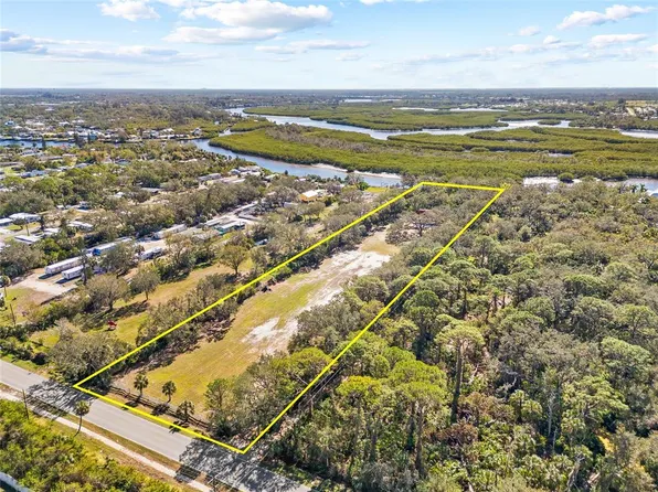 2312 W Shell Point Rd #3, Ruskin, FL 33570