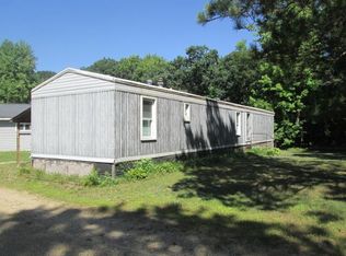 1739 3rd Ave, Friendship, WI 53934