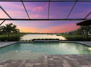 3992 Skysail Dr, Naples, FL 34120