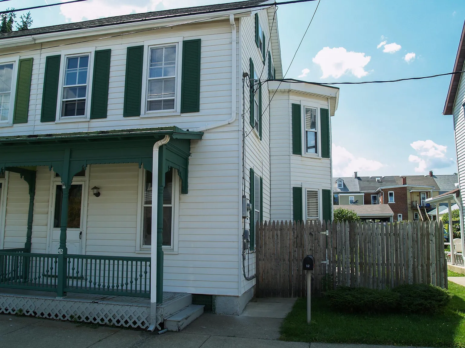 52 S Lea St photo 1