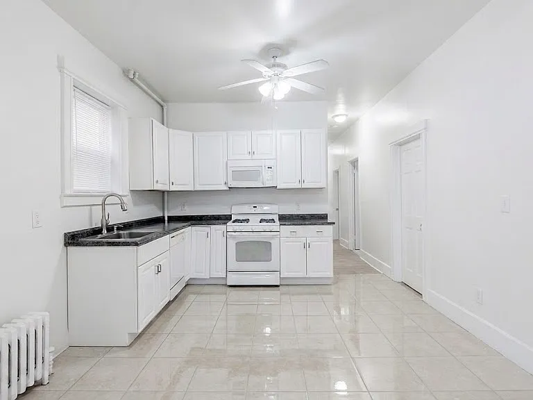 320 Quail St — Photo 7