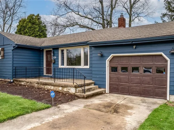 3250 Estates Cir, Youngstown, OH 44511