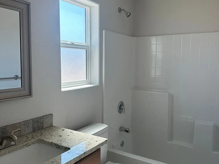 3064 Shoshone Dr #E101 — Photo 15