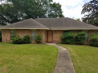 10228 Timberline Dr, Baton Rouge, LA 70809