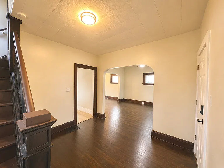 4229 W 23rd St — Photo 21