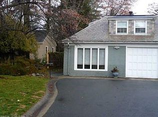 130 Elizabeth St, Hartford, CT 06105