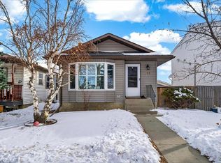 32 W Tararidge Dr NE, Calgary, AB T3J2R3