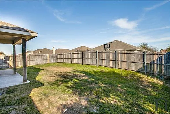 2002 Club Oak Dr — Photo 24