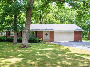 8051 Distillery Rd, Belvidere, IL 61008