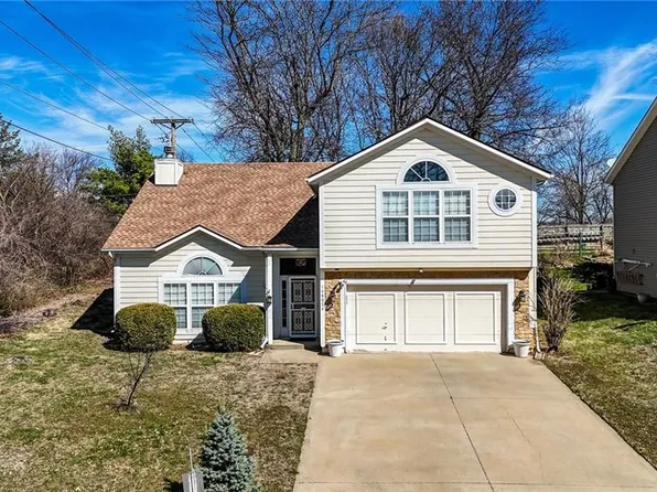 16800 E 41st Ter S, Independence, MO 64055