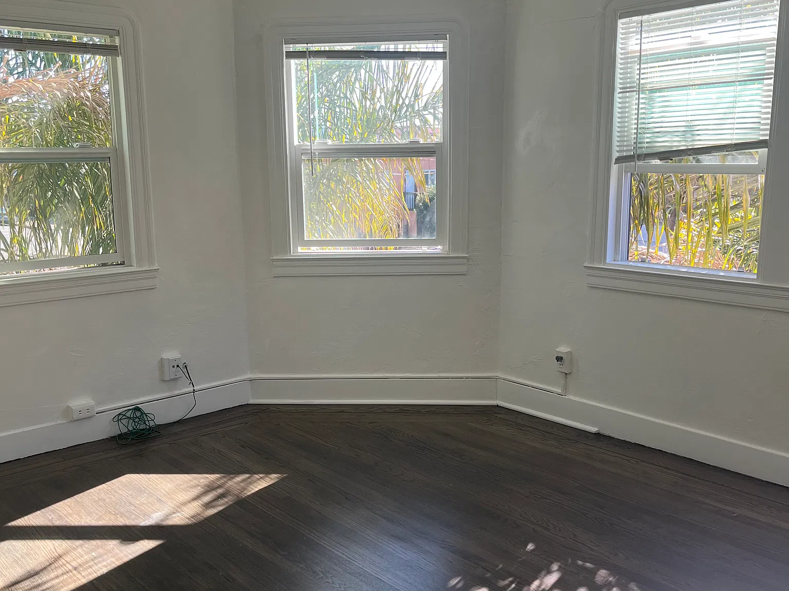 Studio, 350 sqft, $1,650 — Photo 2
