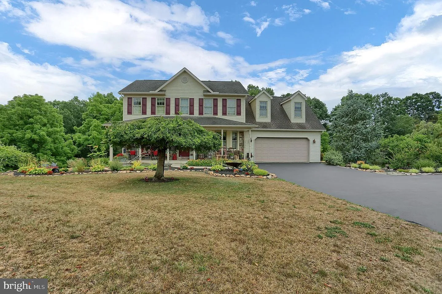 113 Flintstone Dr photo 1