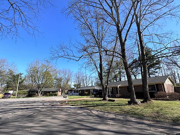 3rd image of 2110 Quail Ct