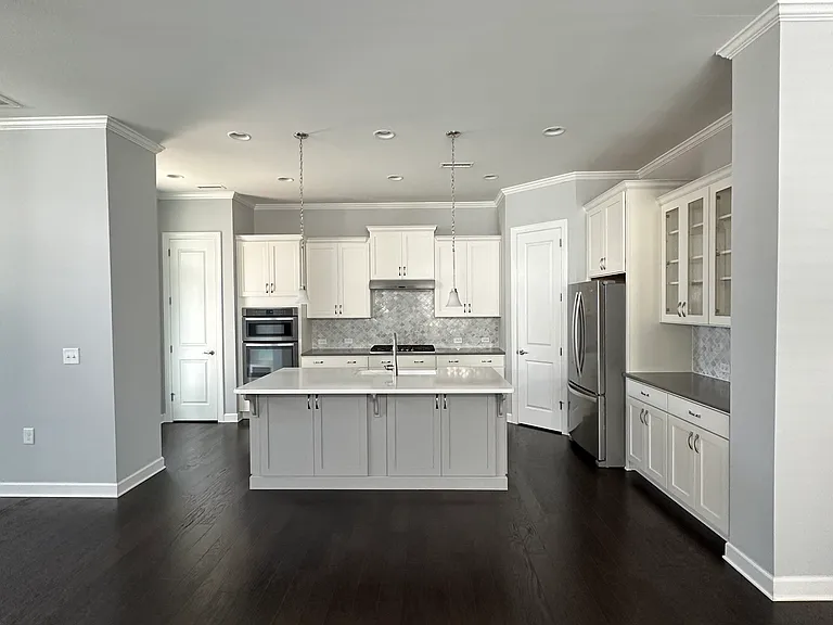 405 Old Dairy Dr — Photo 8
