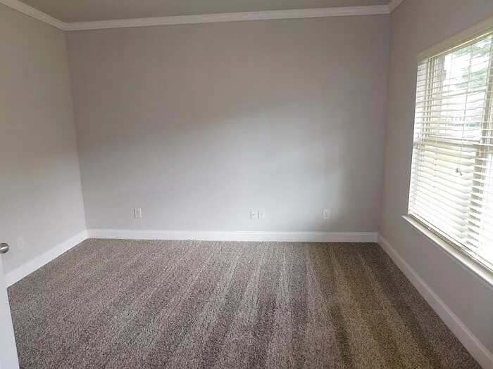 936 Tama Hill Ct — Photo 2