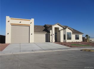 2043 Amigo Way, Fort Mohave, AZ 86426