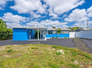 7831 Hope St, Hollywood, FL 33024