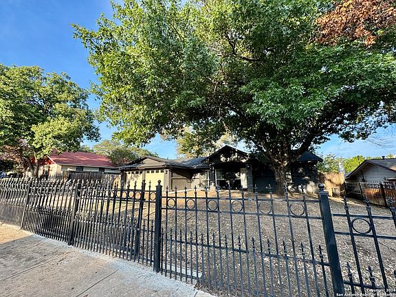 4th image of 3810 Quiver Dr