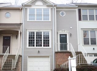 7293 Olde Lantern Way, Springfield, VA 22152