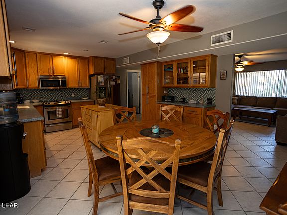 3rd image of 1750 Cabana Dr