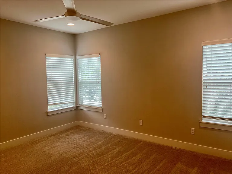 6515 Davis Ln #10 — Photo 11