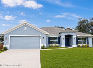 832 Majestic Ave, Sebastian, FL 32958