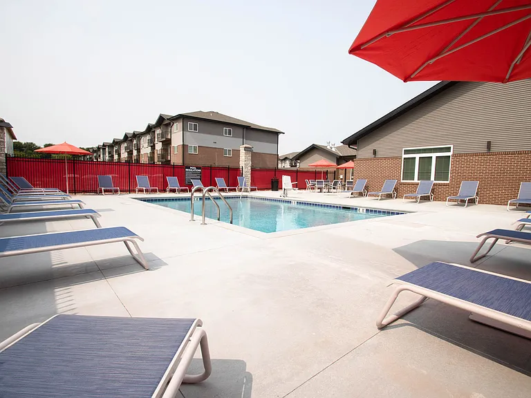Latitude 41 — Photo 3