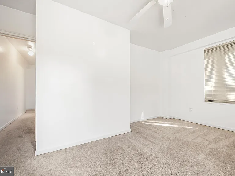 4301 Massachusetts Ave NW #4012 — Photo 17
