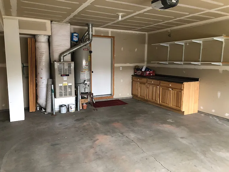 3109 NE Cromwell Ct — Photo 17