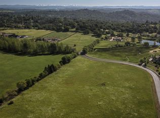 5735 Pyracantha Dr, Shingle Springs, CA 95682