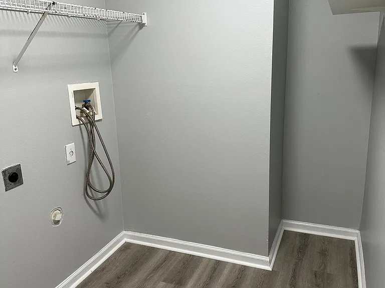 5904 War Admiral Dr — Photo 11