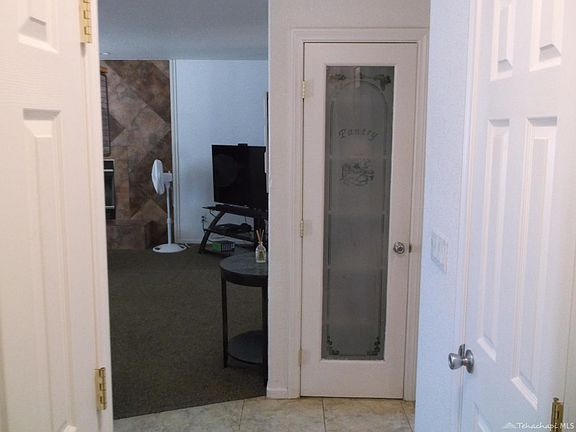 4th image of 8901 Manzanita Ave