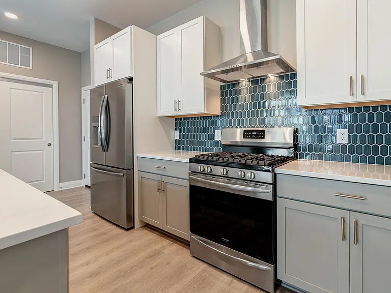 6640 Mooney St #302 — Photo 7