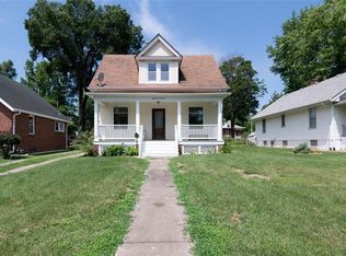 1107 Lake Ave, Edwardsville, IL 62025
