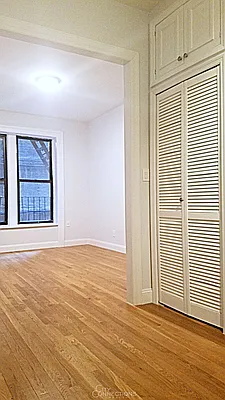 Rented by City Connections Realty | media 11